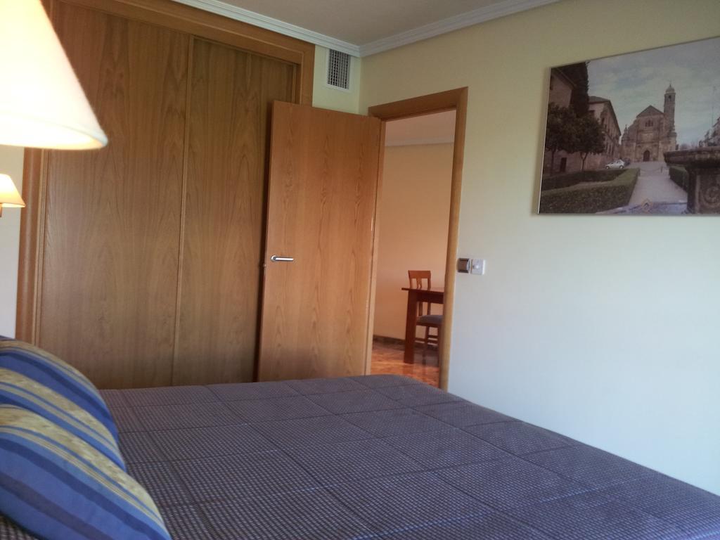Apartamentos Noche De Ronda Cazorla Room photo